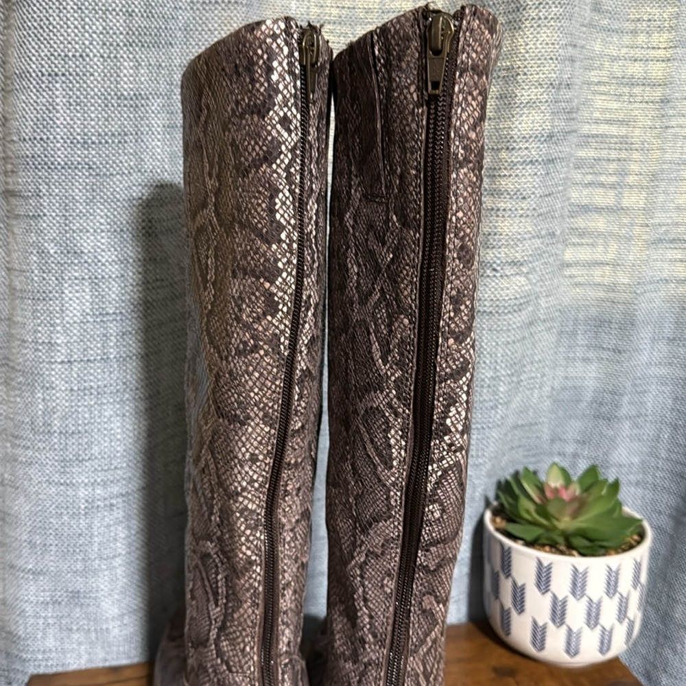 Born Brown Python Snakeskin Audriana Tall Heeled Boot Suede Fall Mobwife Sz 7.5M - Picture 6 of 13